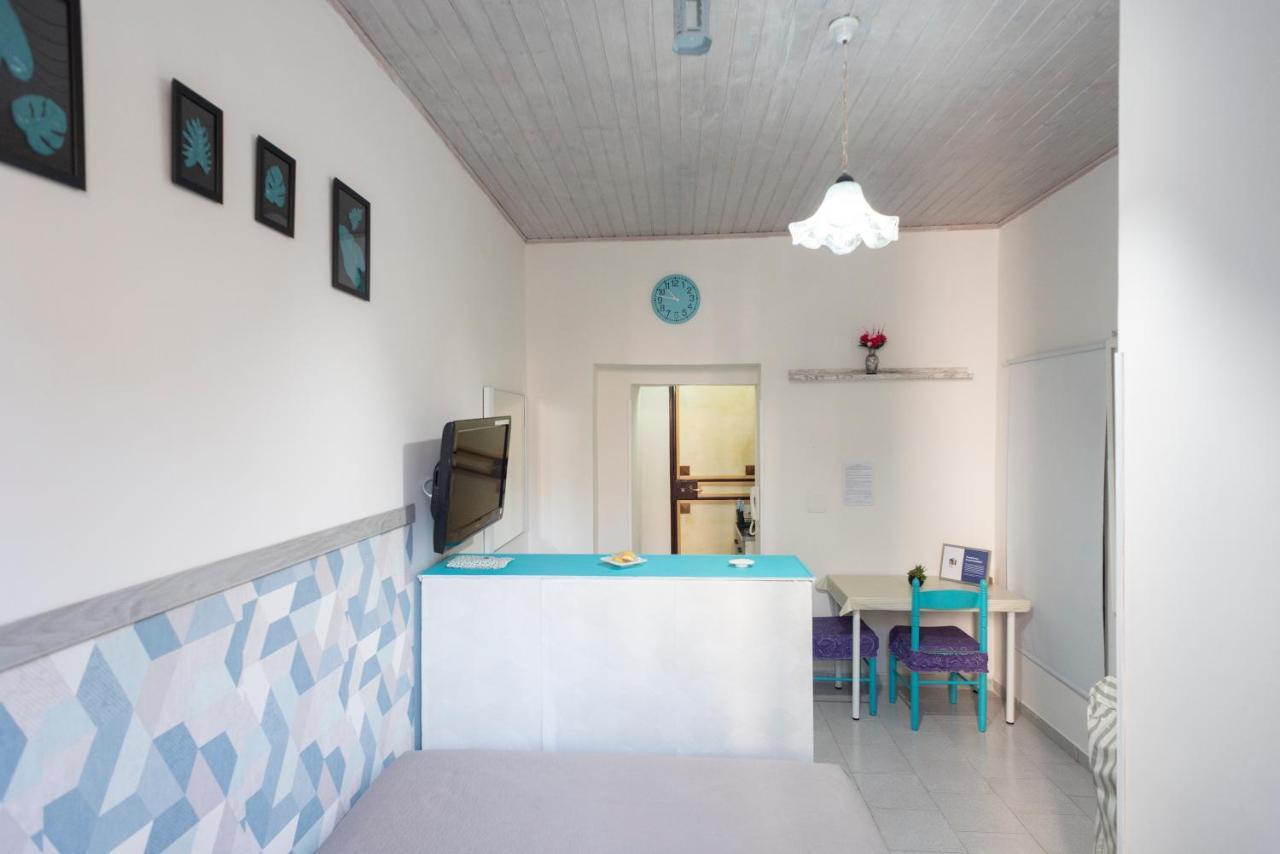 Alfred House * Napoli